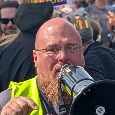 Profile picture of Garrett Petersen