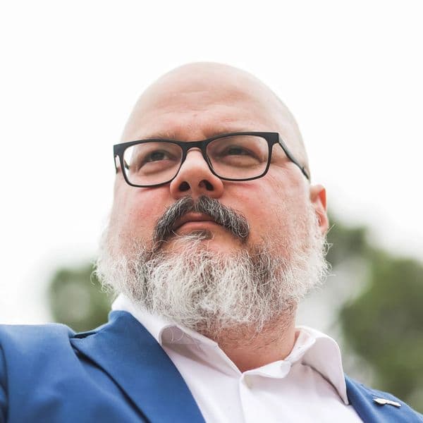 Profile picture of James Russell III