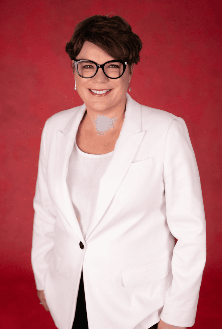 Profile picture of Julie Cunningham