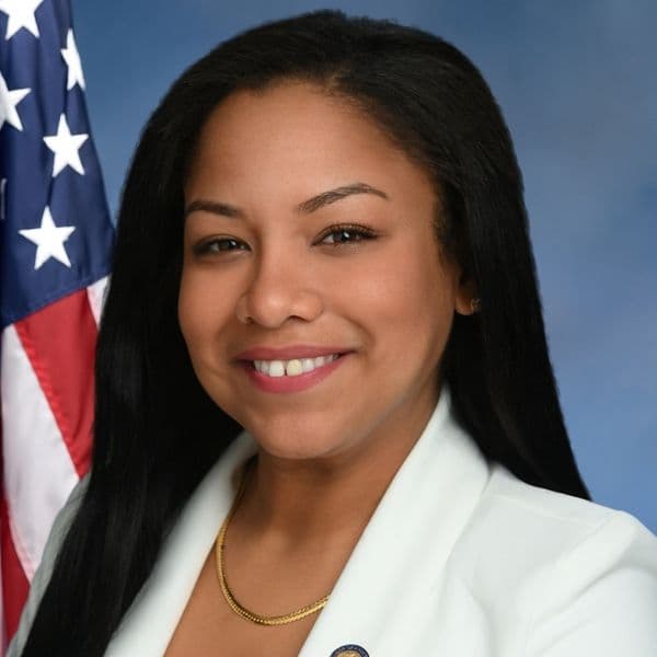 Profile picture of Amanda Septimo