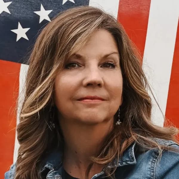 Profile picture of Karen Breslin