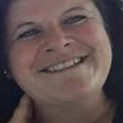 Profile picture of Stephanie Tomana