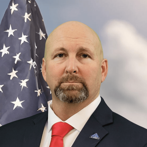 Profile picture of Thomas Davis