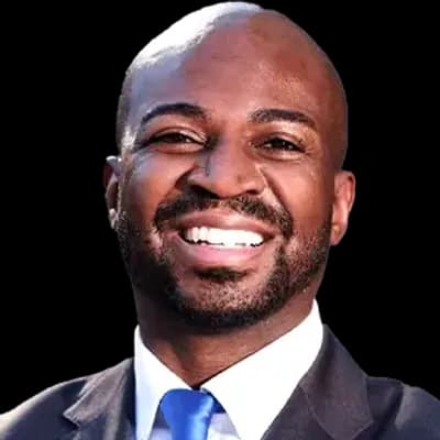 Profile picture of Dakarai Larriett