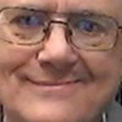 Profile picture of Neil Gilespie