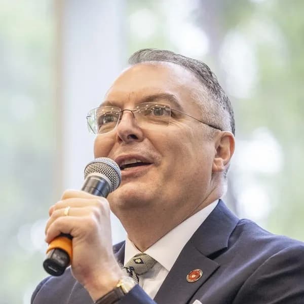 Profile picture of Michael Pratt