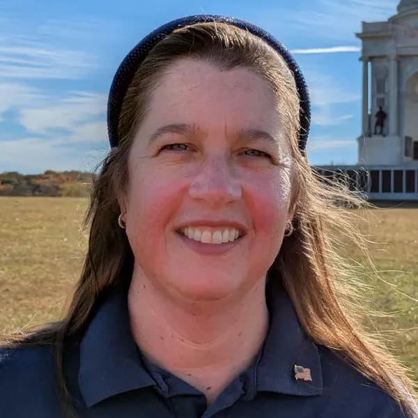 Profile picture of Elizabeth Farnham