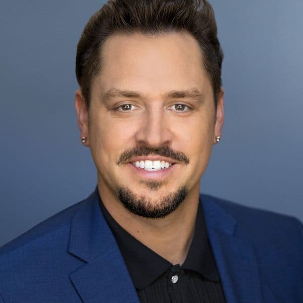 Profile picture of Lyndon Cervantes