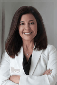 Kristen McDonald Rivet