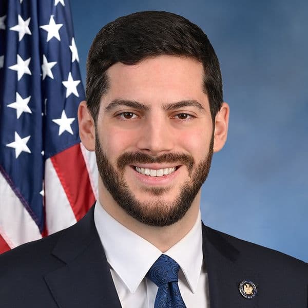 Profile picture of Alexander Bores