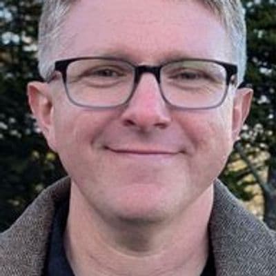 Profile picture of Nathan Deer